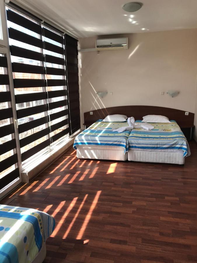 Red House Guest House Nessebar Exterior foto