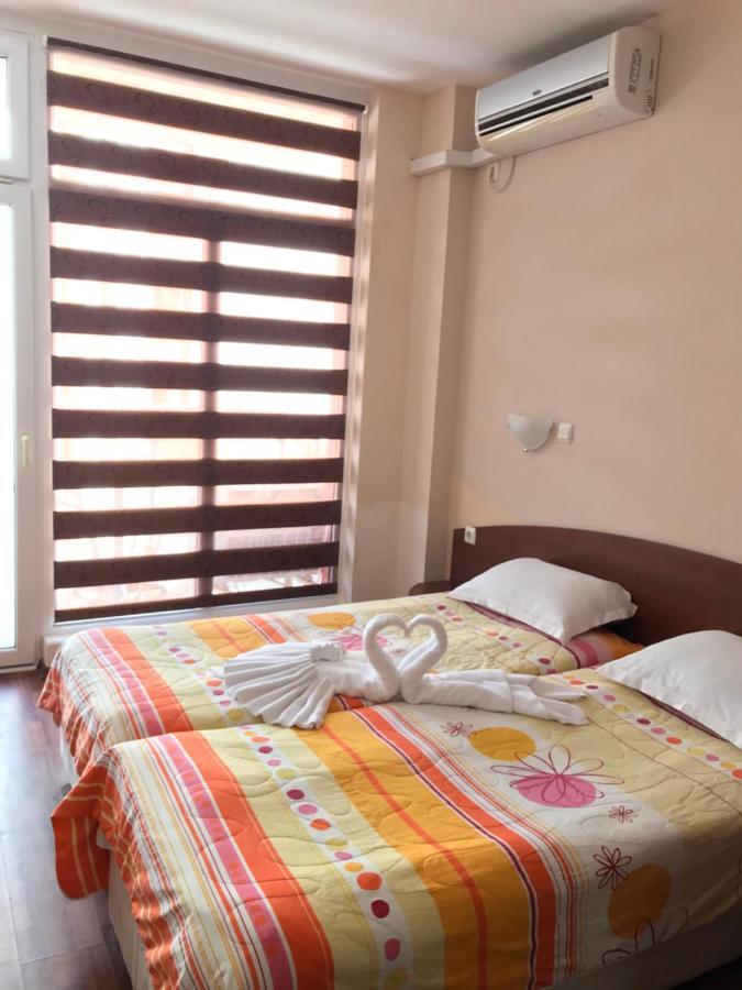 Red House Guest House Nessebar Exterior foto