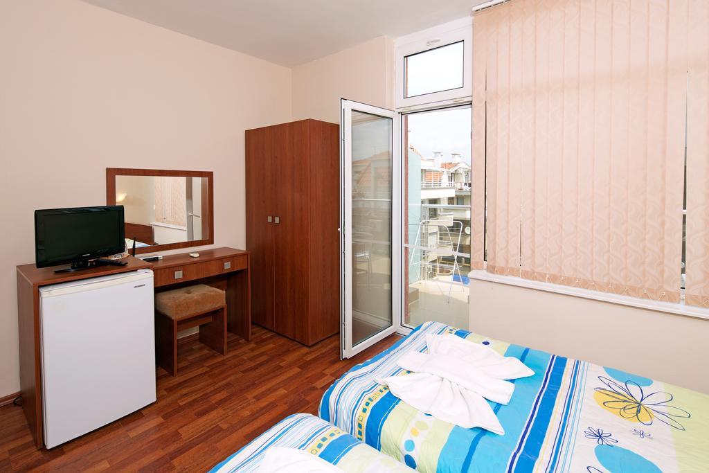Red House Guest House Nessebar Exterior foto